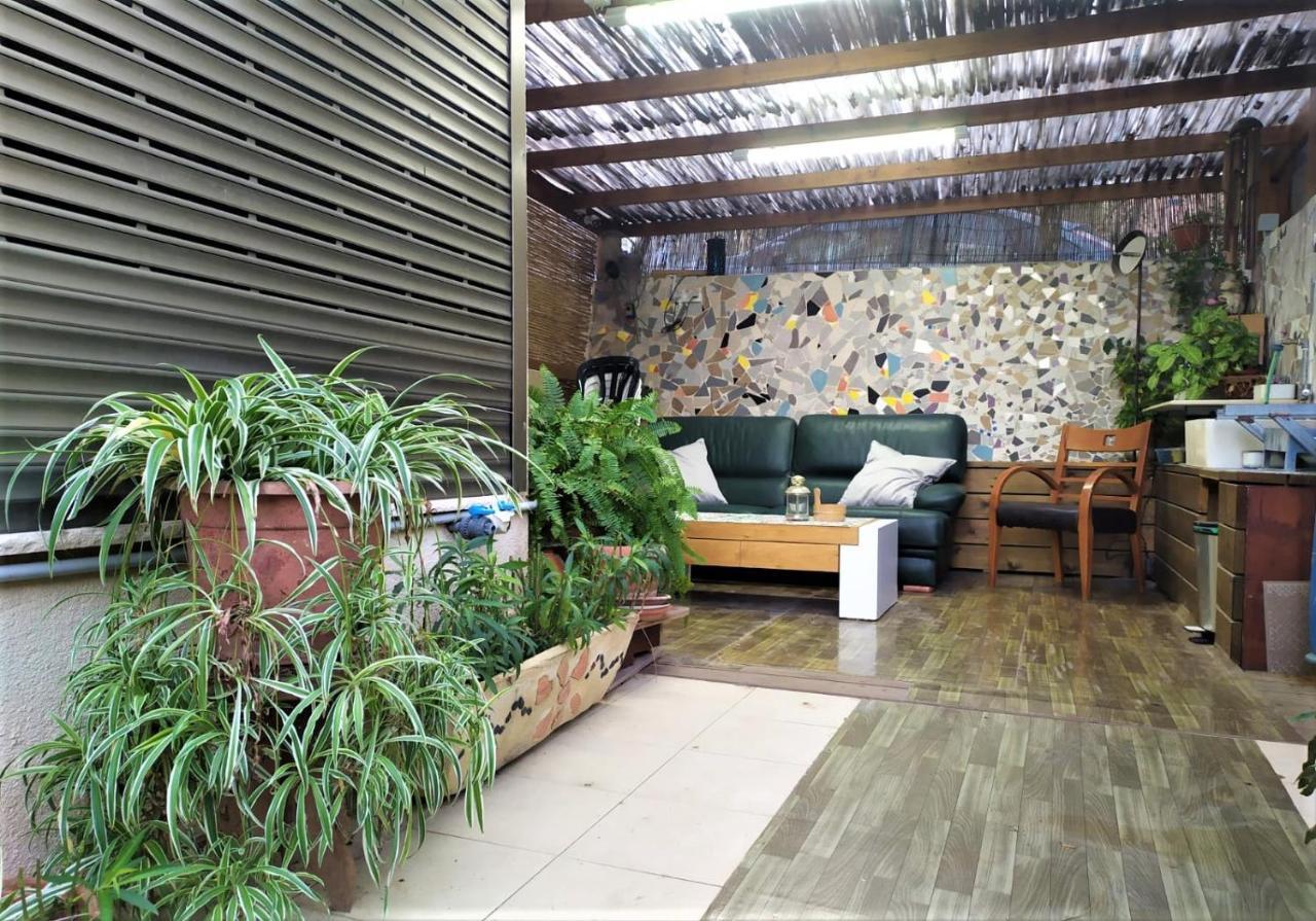 Ahuzat Shaul - Apartment Hadera Buitenkant foto